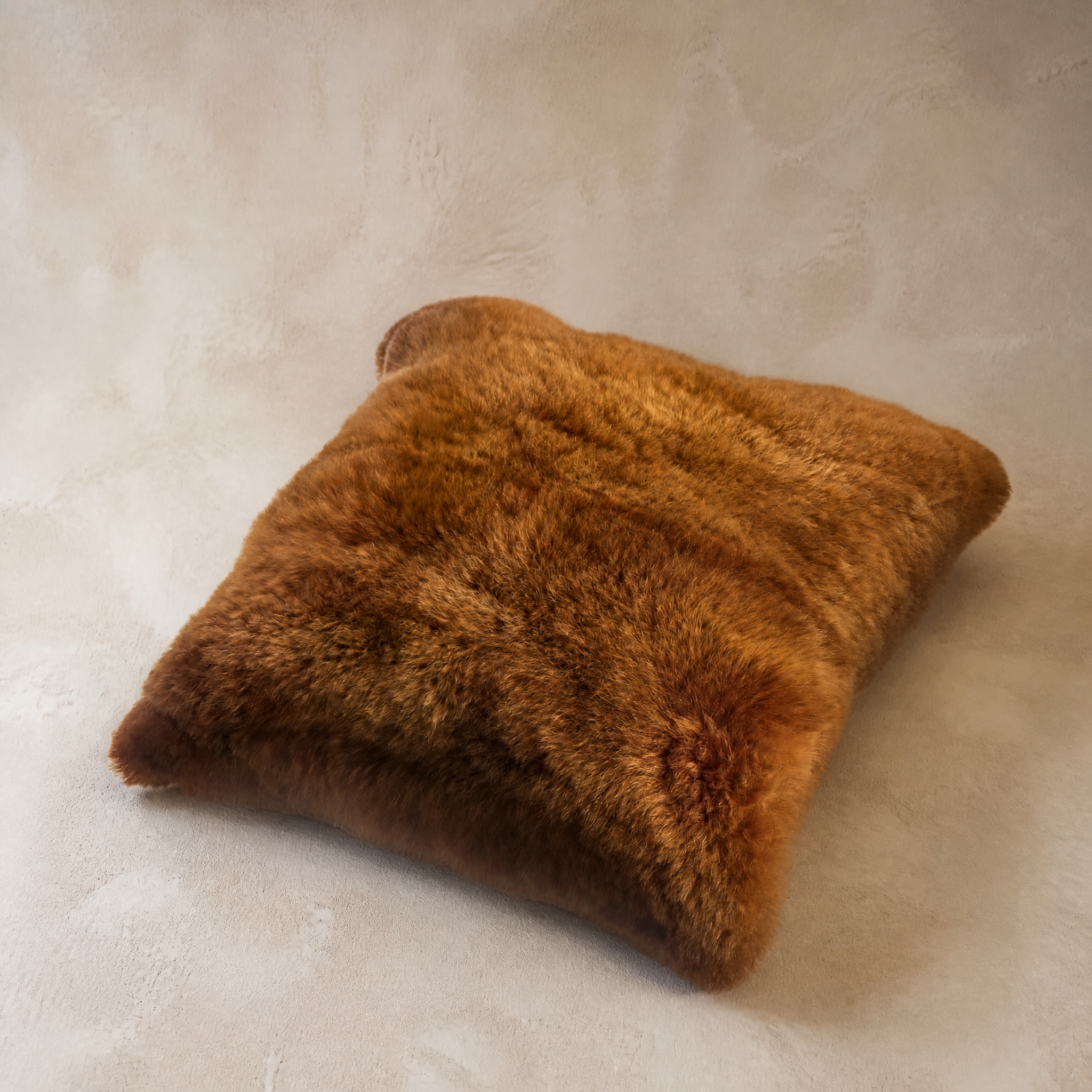 Chestnut baby alpaca fur cushion – Alpaca Gold Standard
