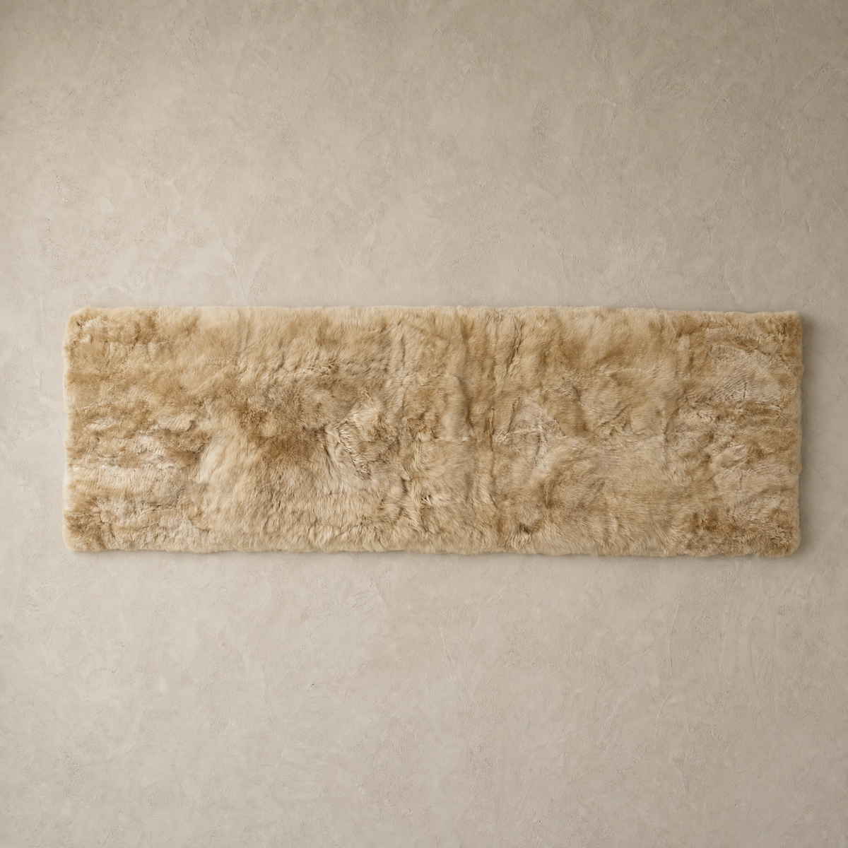 Beige baby alpaca fur runner rug – Alpaca Gold Standard